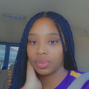 Meet your Posher, Haley